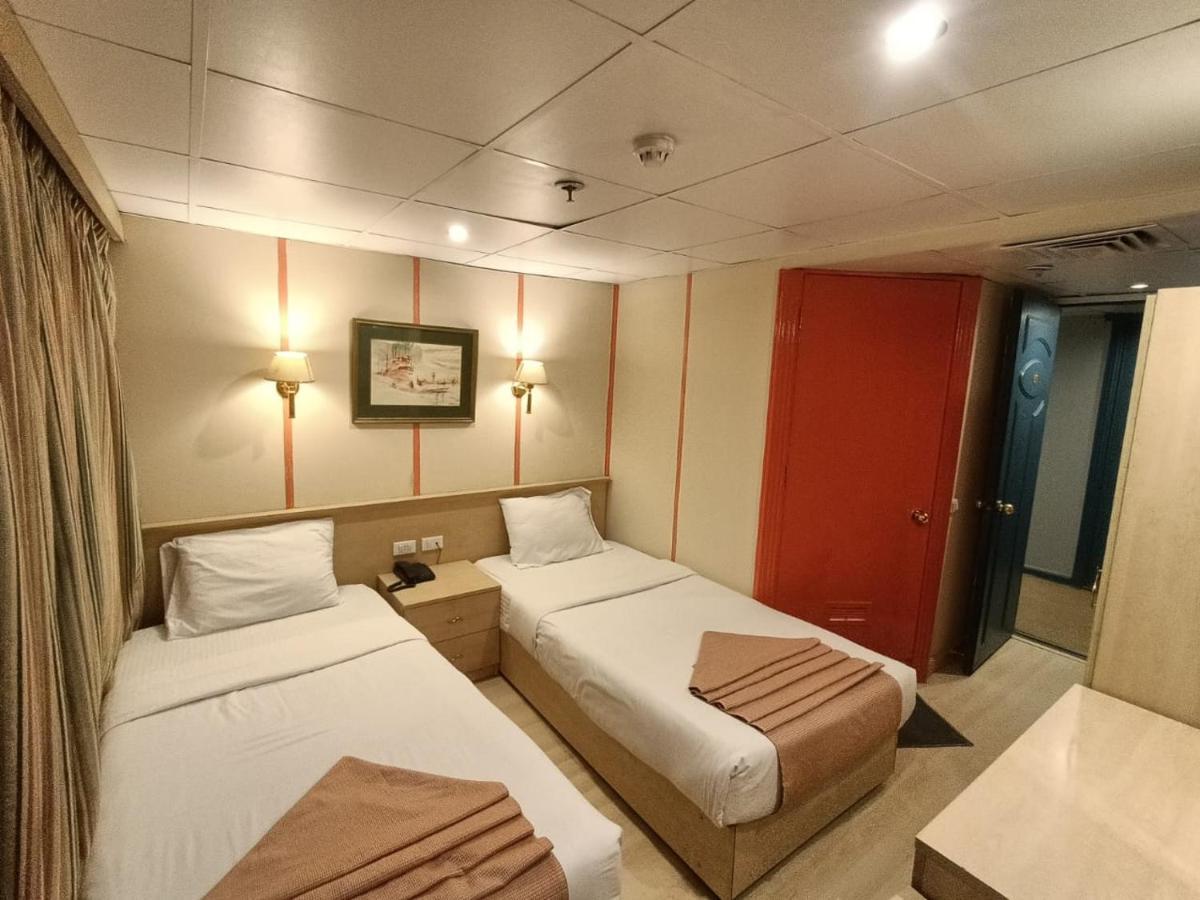 Hotel Ship Queen Isis Elminya Al-Minya Exterior foto
